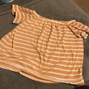 S Maurice’s off the shoulder tee